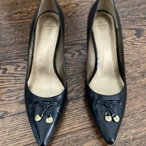 Joan & David Black Pump